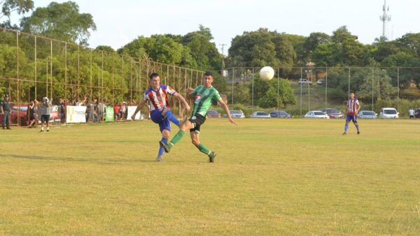 CORRALES Y ACARAYMI IGUALAN EN ENTRETENIDO PARTIDO