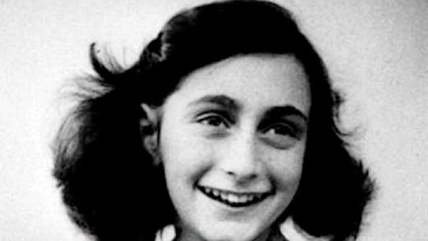 Un notario judío habría revelado escondite de Ana Frank