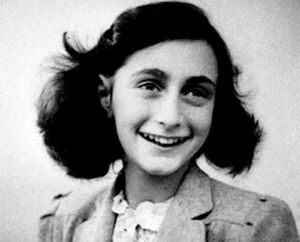 Un notario judío habría revelado escondite de Ana Frank