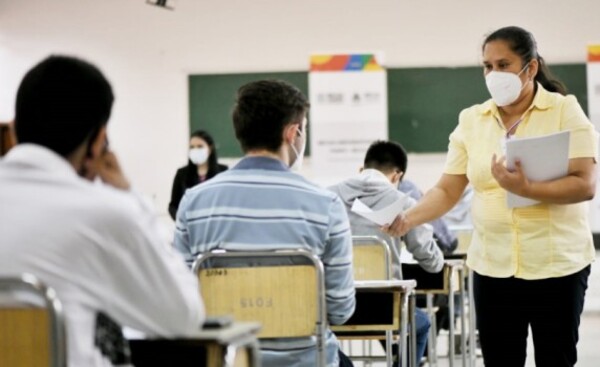 Inicia postulaciones para becas universitarias de la Itaipu