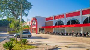 La constructora Arévalos Hnos. SA puso el sello de calidad en nuevo supermercado