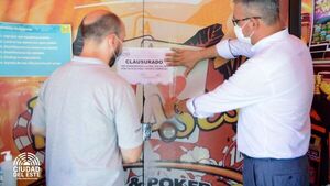 Clausuran local de juegos de azar por falta de patente en Ciudad del Este