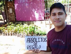 Con el fin de crear conciencia sobre el medio ambiente y el impacto que tiene nuestra acción sobre ella, a modo de poder combatir los efectos del cambio climático, un joven de J. A. Saldívar, obsequió plantines de árboles a todos quienes se comprometían a