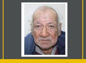 Buscan a familiares de adulto mayor fallecido en accidente de tránsito