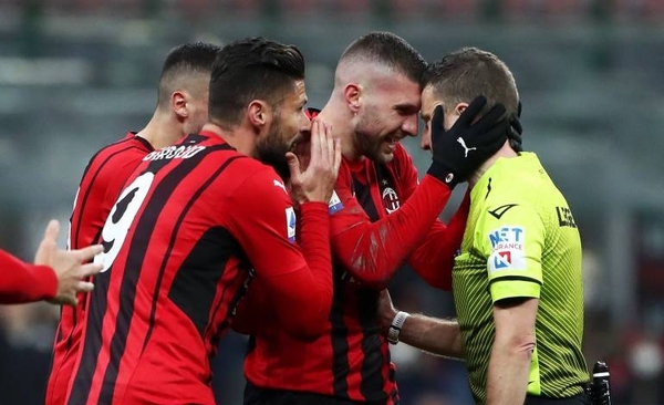 Diario HOY | Un error del árbitro marca la derrota del Milan con el Spezia