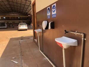 Miles de alumnos sufrirán falta de agua en escuelas de Ciudad del Este - ABC en el Este - ABC Color