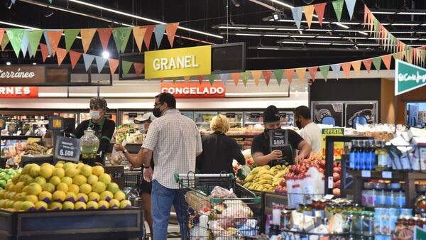 Sector privado espera que inflación llegue al 4,5% y dólar a los G. 7.000
