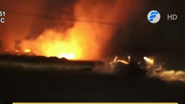 Incendio de gran magnitud afecta a barrio cerrado de Luque 