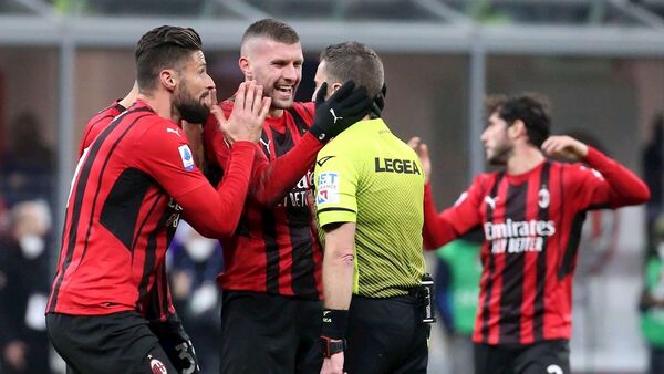 El árbitro del Milan-Spezia se enfrenta a una suspensión