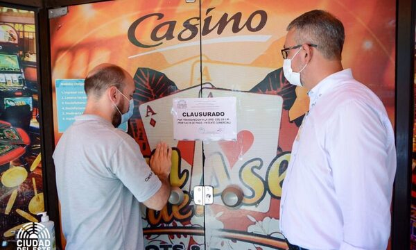 Municipalidad de clausura casino “Par de Ases” por falta de patente – Diario TNPRESS