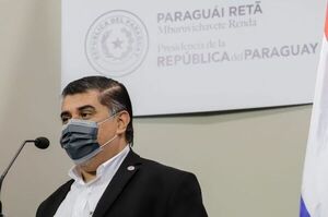 Ministro de Salud pide a la población «no minimizar» efectos de Omicron