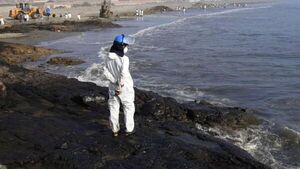 La Fiscalía investiga el trágico derrame que baña de petróleo las costas de Perú