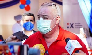Vaesken manifiesta su apoyo a HC y Santi Peña