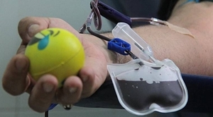 Diario HOY | COVID: Salud actualiza criterios para seleccionar donantes de sangre