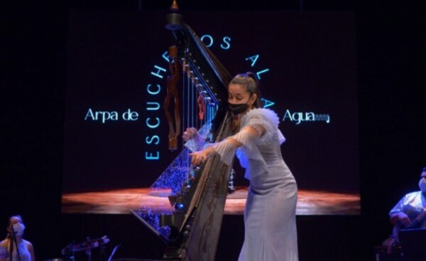 Orquesta H2O Sonidos del Agua estrena el Arpa de Agua