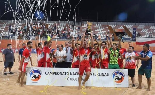 Arroyos y Esteros se consagró campeón del Interligas de Fútbol Playa - ADN Digital