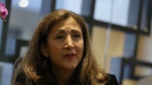 Íngrid Betancourt oficializa su candidatura a la Presidencia de Colombia