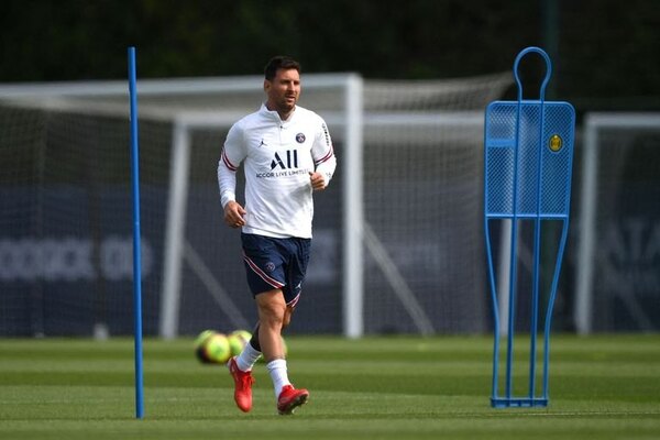 Messi se reincorpora a los entrenamientos del PSG