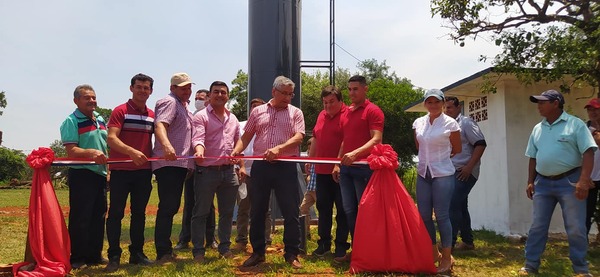Inauguran pozo artesiano para familias de Independencia - Noticiero Paraguay