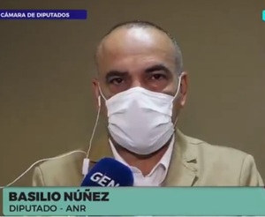 Bachi Núñez: Campaña de Giuzzio pretende desbancar candidatura de Cartes a la Junta de Gobierno - ADN Digital