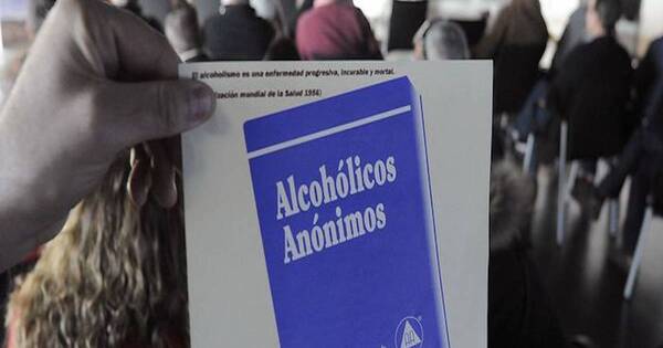 La Nación / Grupo de ayuda Alcohólicos Anónimos cumple 46 años en el Paraguay