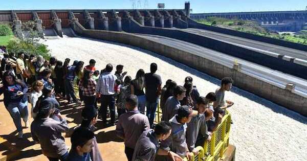 La Nación / Recurren a la Corte para que Itaipú informe sobre contratos