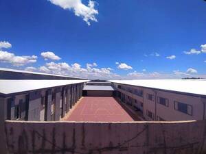 Crónica / No, no es un colegio "súper cool", es la cárcel de Minga Guazú a punto de ser inaugurada