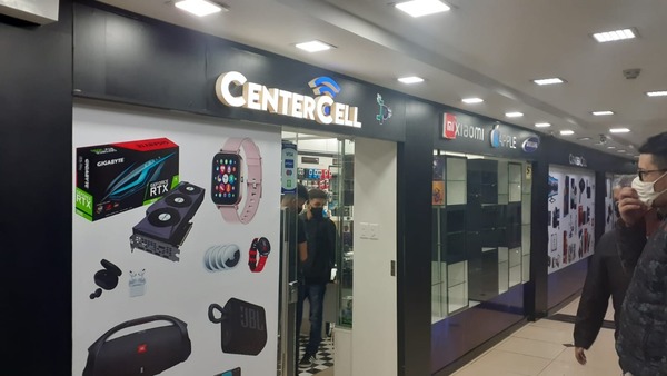 Brasileños son estafados por R$ 60 mil en comercio del Shopping Vendôme de CDE - La Clave
