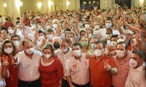 Hugo Velázquez aglutina 24 agrupaciones internas de la ANR y funda su movimiento para enfrentar al cartismo – Diario TNPRESS