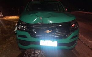 Choque entre camioneta y motocarro deja seis heridos - ABC en el Este - ABC Color