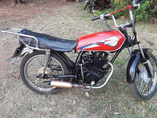 Motocicleta fue recuperada, pero no retiraron denuncia, aclaran padres de joven aprehendido por el Grupo Lince