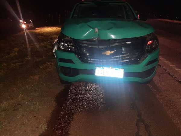 Seis heridos tras choque entre camioneta de la ANDE y motocarro - La Clave