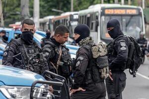 Rio de Janeiro despliega megaoperación policial para "recuperar" favela