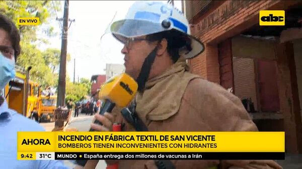 Incendio en fábrica textil en el barrio San Vicente - ABC Noticias - ABC Color