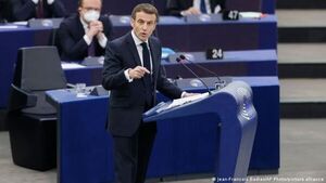 Macron propone incluir el aborto en la Carta de la UE de Derechos Fundamentales