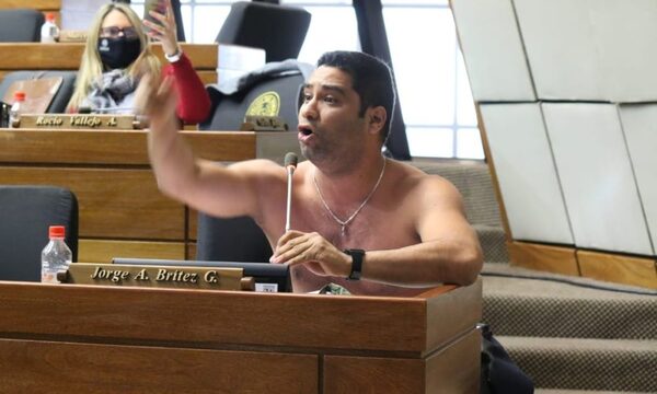 Ingüeroviable: diputado negacionista pidió que Congreso apoye a tenista Djokovic