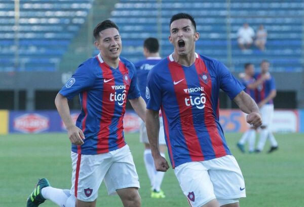 Alfio Oviedo vuelve a Cerro Porteño