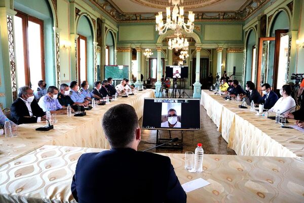 Instituciones estatales activan coordinadamente para hacer frente a incendios forestales - .::Agencia IP::.