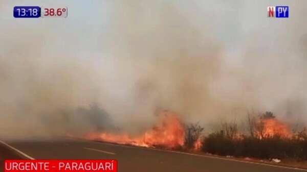Arde el país: Reportan incendio en el tramo que une Itá con Nueva Italia | Noticias Paraguay