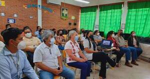 La Nación / Entregan equipos informáticos a 42 instituciones educativas de Concepción