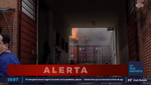 Evacuan zona del incendio ante peligro de colapso del edificio - ADN Digital