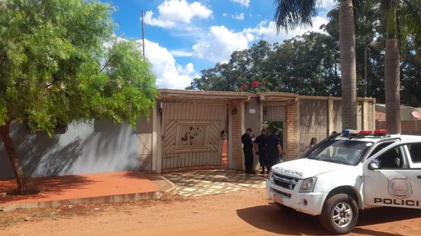Oficial de Justicia con exclusión de hogar, denunciado por irrumpir en casa de expareja y amenazarla - Nacionales - ABC Color