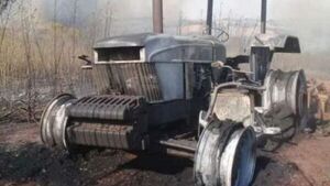 Pirapó: Hombre ayudaba a controlar incendio forestal mientras su tractor se quemaba