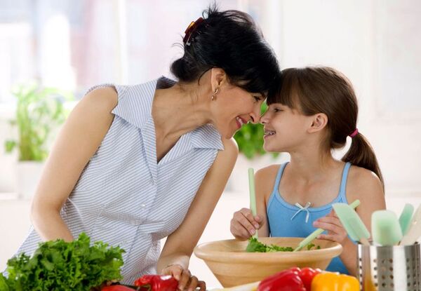 Alimentación liviana y buena hidratación, claves para sobrellevar las temperaturas muy elevadas - Estilo de vida - ABC Color