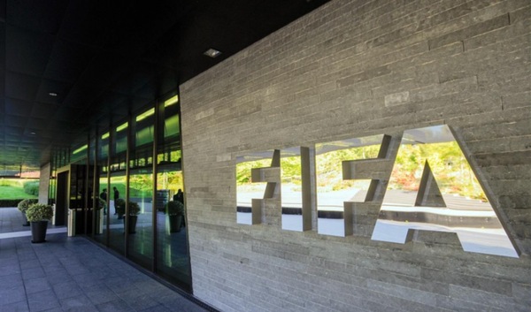 FIFA regulará la cantidad de préstamos de jugadores