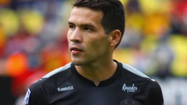 Diario HOY | Celso Ortíz es nueva baja en la Albirroja