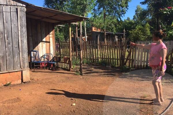 Crónica / [VIDEO]Sepultó a su hijo, quien luego de meses llegó caminando a su casa