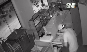 Ladrones vaciaron una boutique en Itauguá - SNT