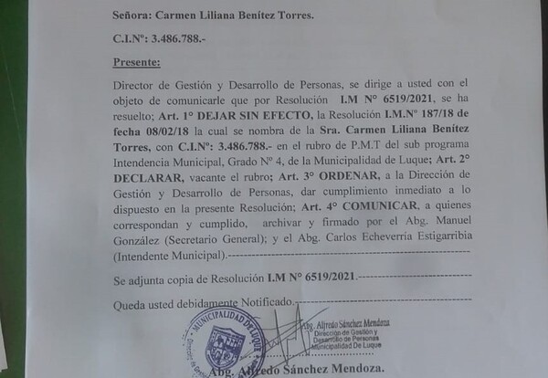 Por “orden de arriba”, echan a una funcionaria de la Municipalidad de Luque •