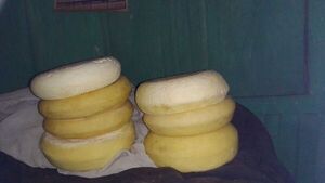 Enero Puku: ofrecen gallinas, queso, maíz y pavos para conseguir plata